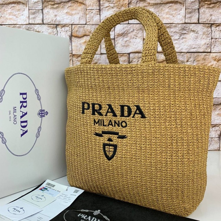 PRADA SMALL CROCHET TOTE BAG KREM